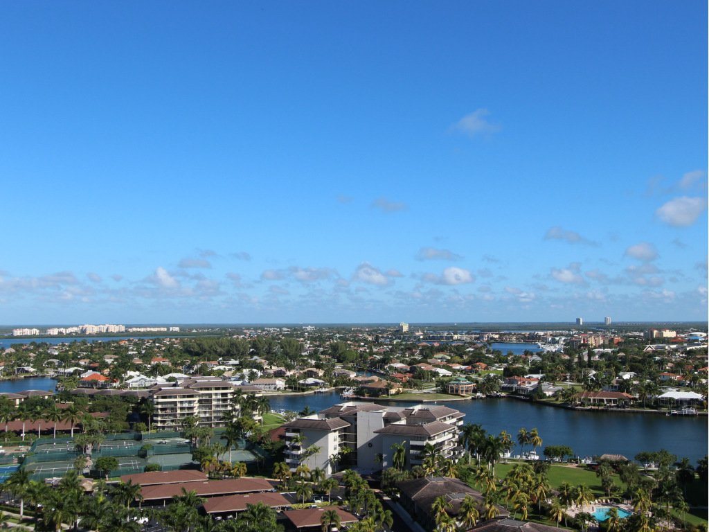 Beachfront Condos - South Seas Club - Marco Island Florida