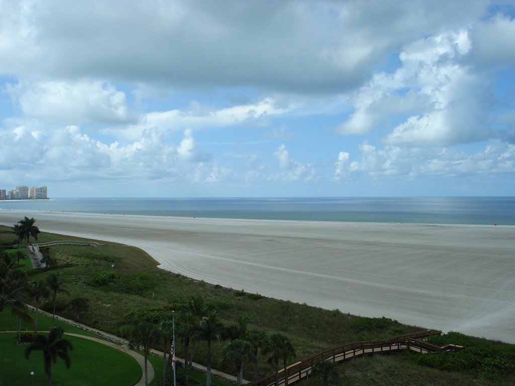 Beachfront rental - South Seas Towers - Marco Island Florida